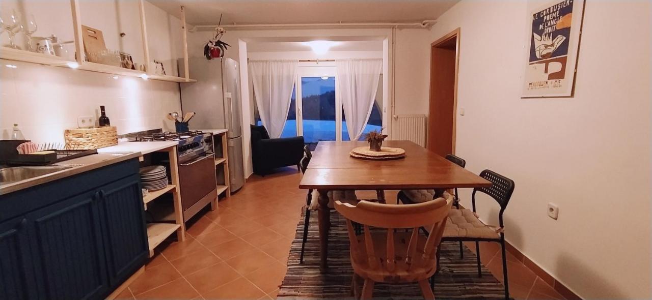 Kmetija Pecnik Apartment Prevalje Ngoại thất bức ảnh